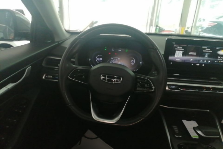 GEELY Emgrand 2022 #11 GEELY Emgrand 2022 car image #11