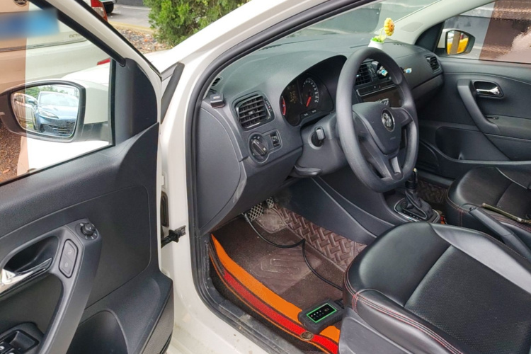Volkswagen Polo 2017 #16 Volkswagen Polo 2017 car image #16