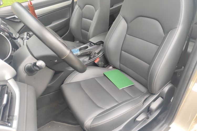 GEELY Emgrand 2018 #17 GEELY Emgrand 2018 car image #17