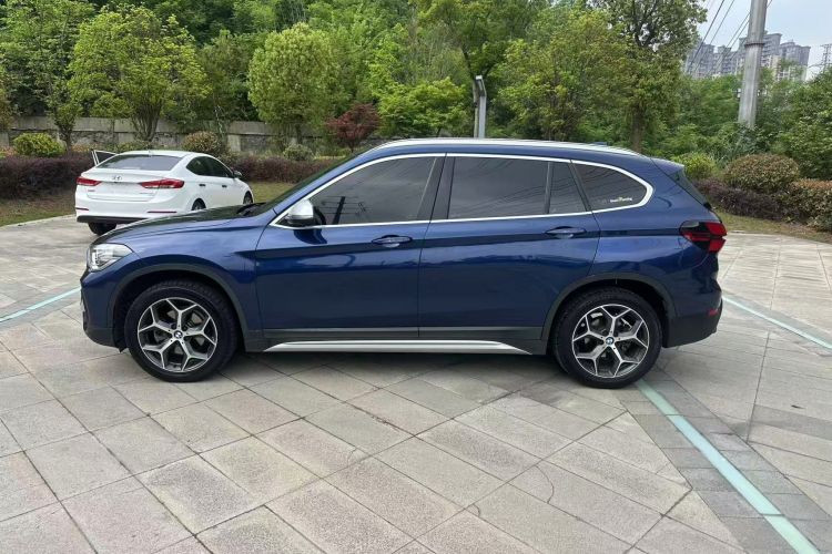 BMW X1 2018 car image #12