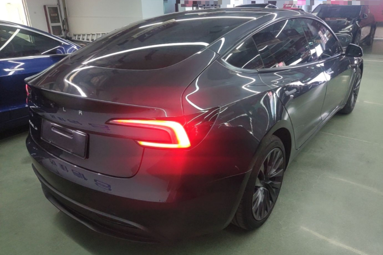 Tesla Model 3 2025 #7 Tesla Model 3 2025 car image #7