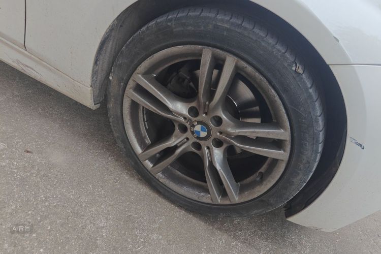 BMW 3 Series 2019 #9 BMW 3 Series 2019 car image #9