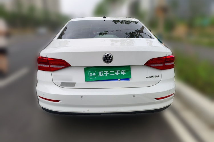 Volkswagen Lavida 2019 #6 Volkswagen Lavida 2019 car image #6