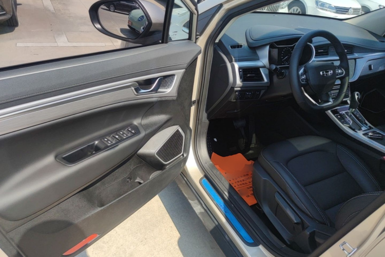GEELY Emgrand GS 2020 car image #12