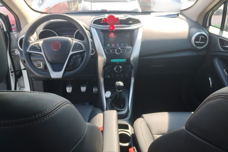 BYD Yuan 2017 #10 BYD Yuan 2017 immagine di auto #10
