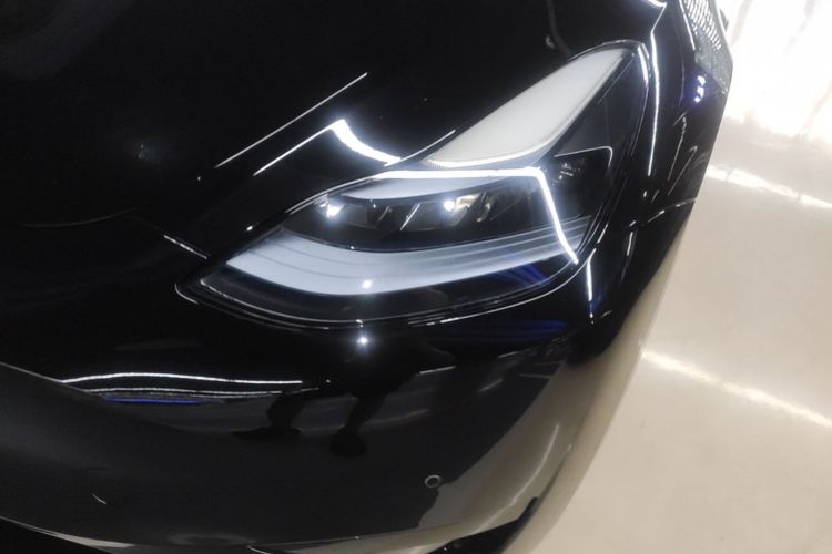 Tesla Model Y 2023 #20 Tesla Model Y 2023 car image #20