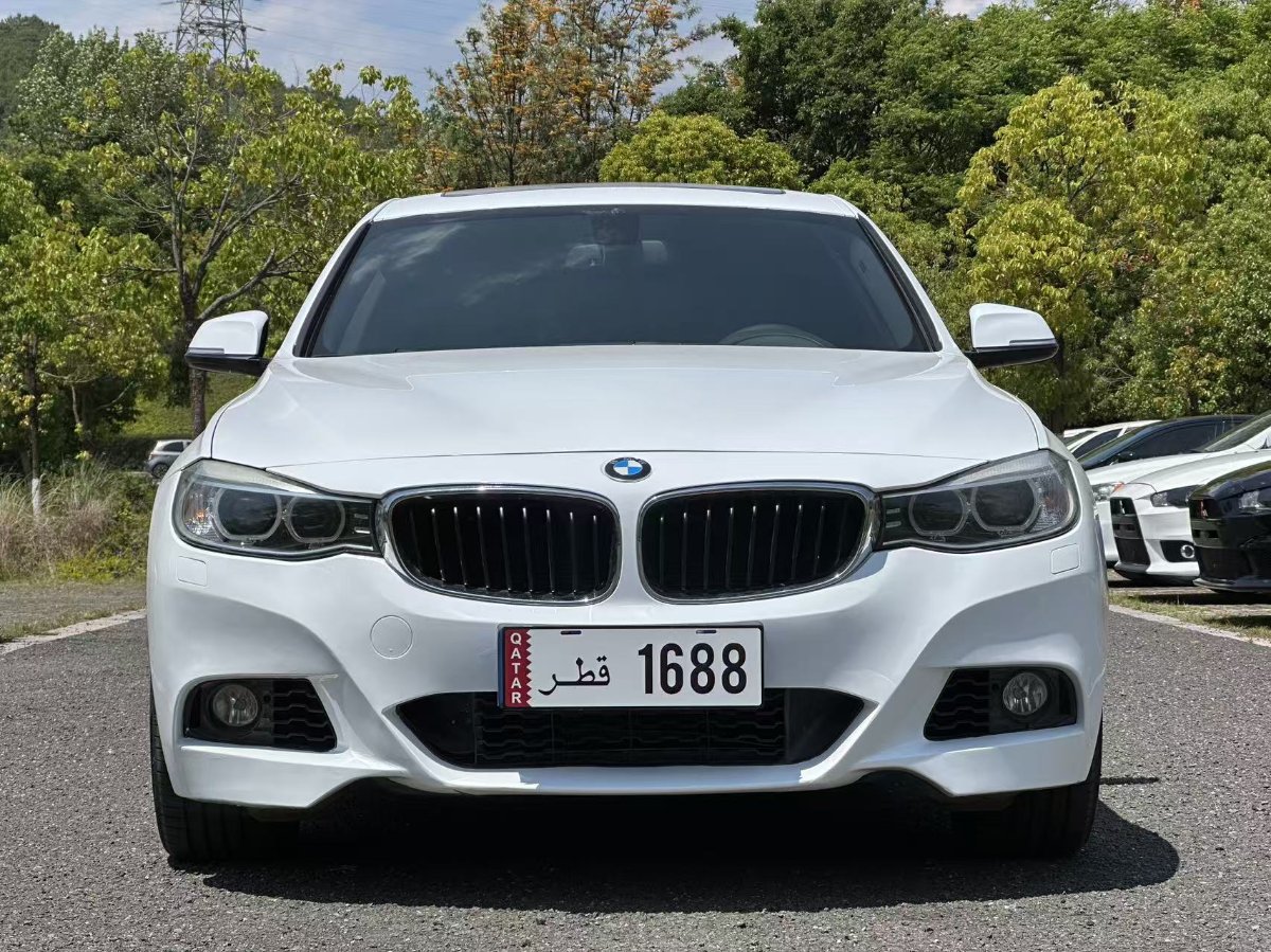 BMW 3 Series GT 2018 صورة سيارة #2