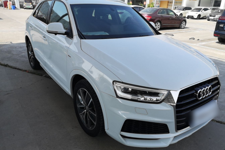 Audi Q3 2019 #4 Audi Q3 2019 car image #4