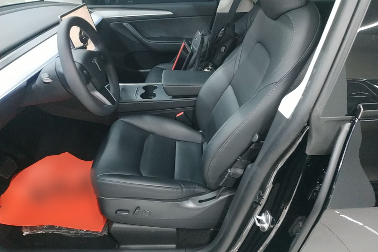 Tesla Model Y 2022 #15 Tesla Model Y 2022 car image #15