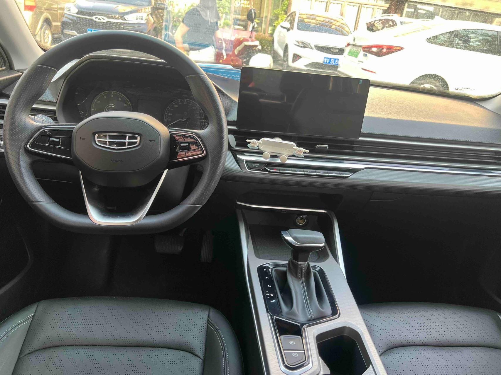 GEELY Emgrand 2023 car image #7