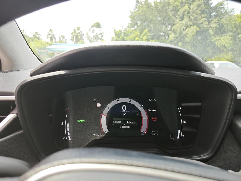 Toyota Corolla 2025 car image #13
