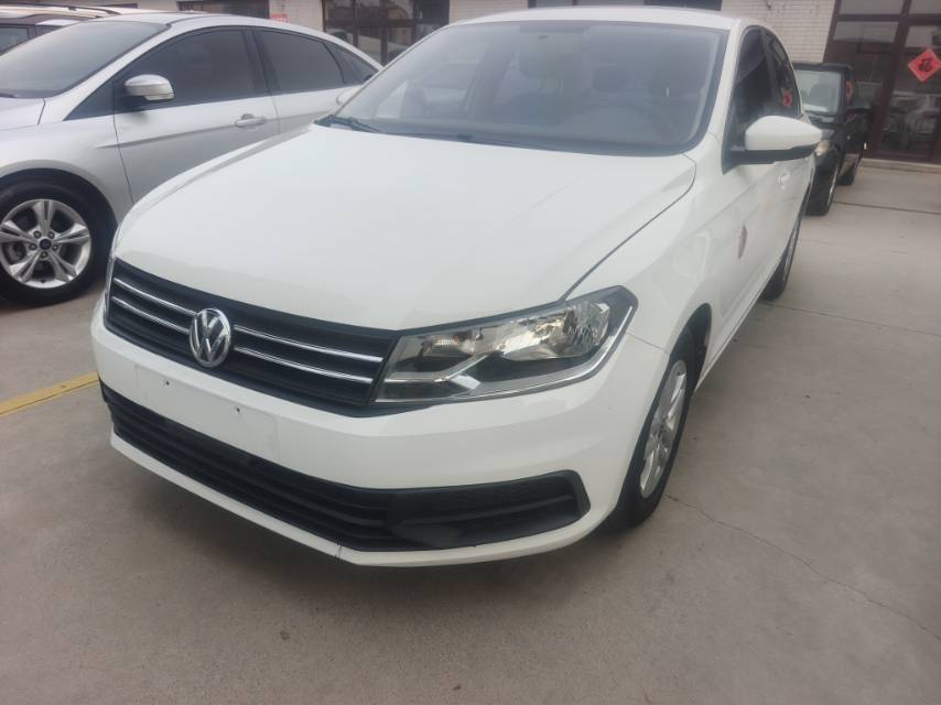 Volkswagen Santana 2018 car image 