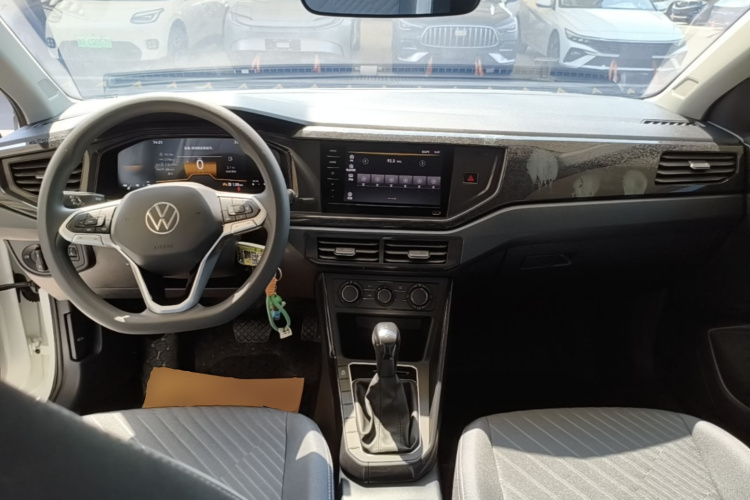 Volkswagen Lavida 2024 car image #11