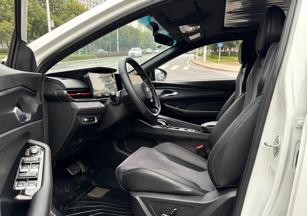 GEELY Binray 2023 #7 GEELY Binray 2023 car image #7