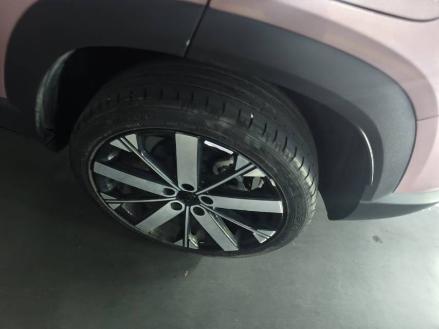 GEELY ICON 2023 car image #3