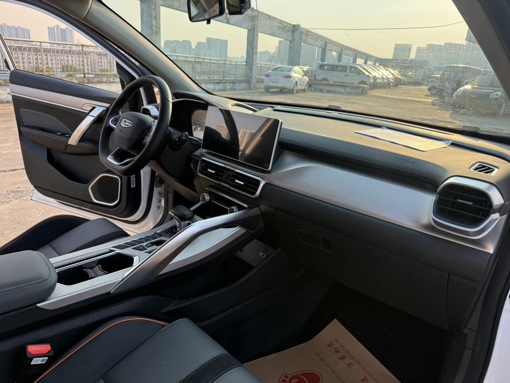 GEELY Coolray 2023 #11 GEELY Coolray 2023 car image #11