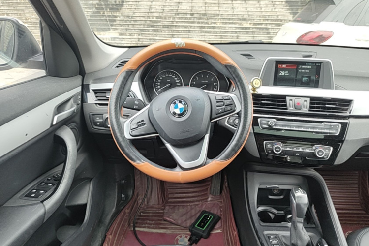 BMW X1 2017 #11 BMW X1 2017 car image #11