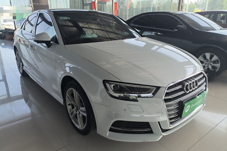 Audi A3 2021 immagine di auto #4