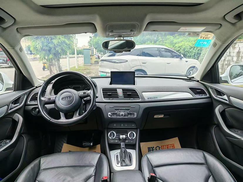 Audi Q3 2015 #4 Audi Q3 2015 car image #4