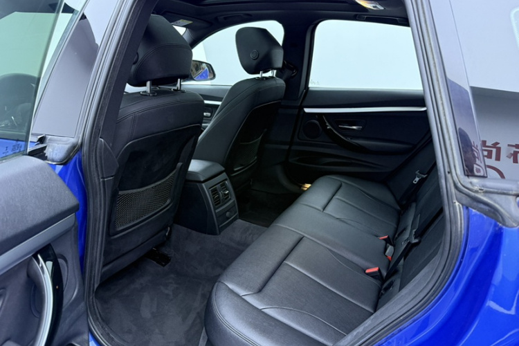BMW 3 Series GT 2019 #10 BMW 3 Series GT 2019 car image #10