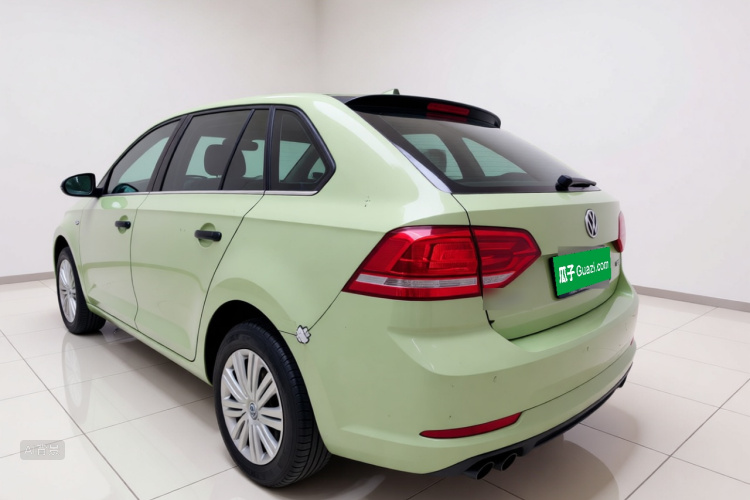 Volkswagen Santana 2017 car image #5