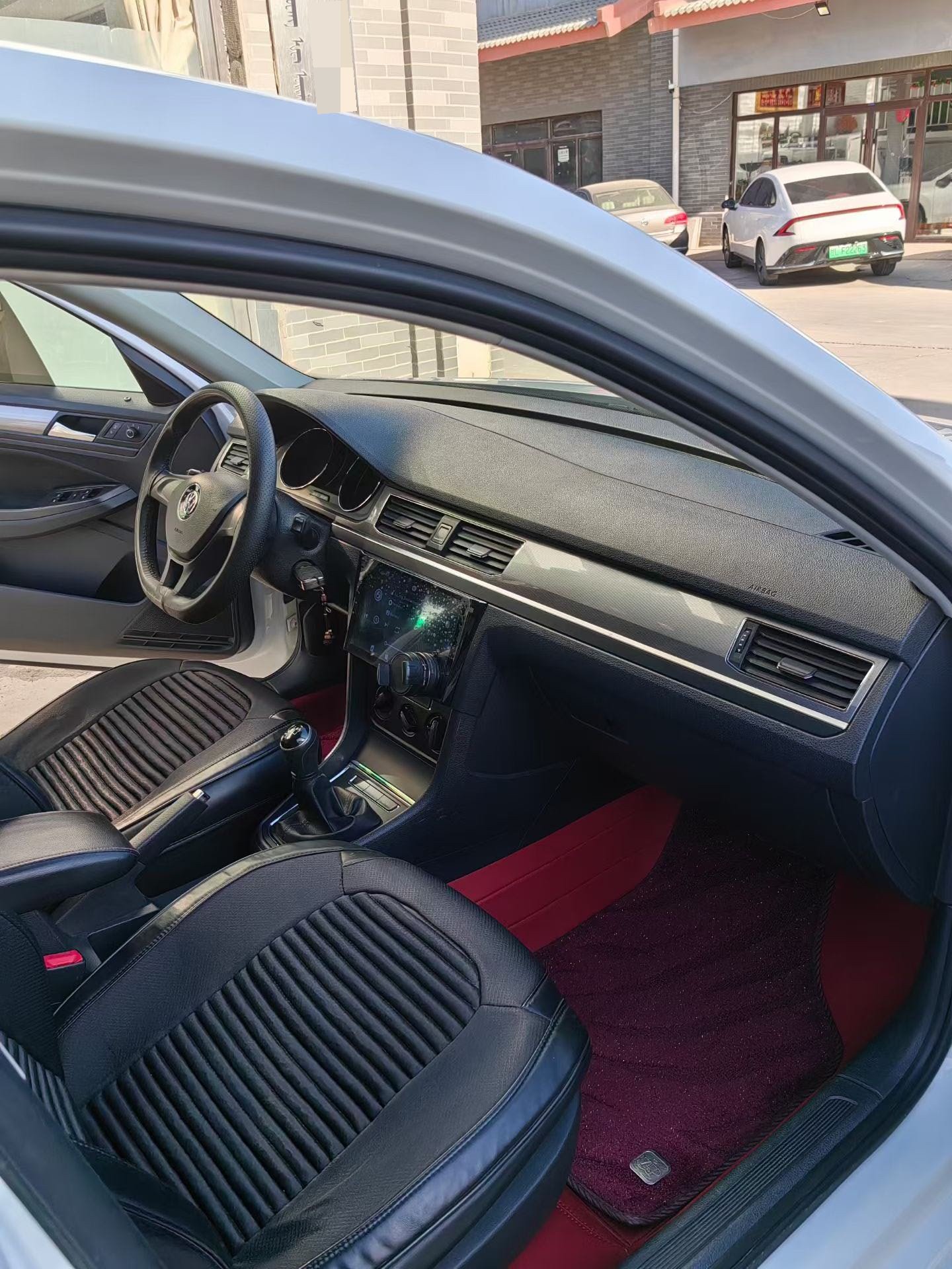 Volkswagen Bora 2019 car image #6