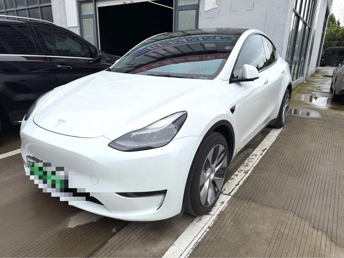 Tesla Model Y 2021 Tesla Model Y 2021 car image