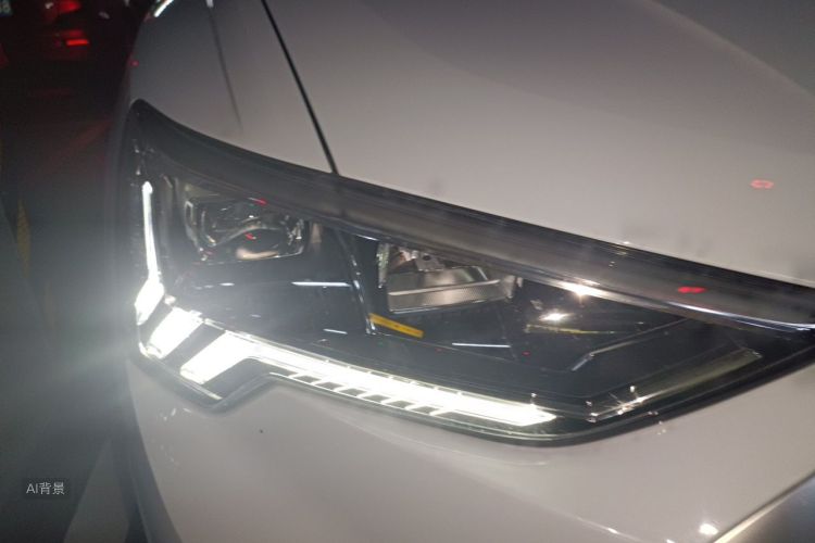 Audi Q3 2023 #8 Audi Q3 2023 car image #8