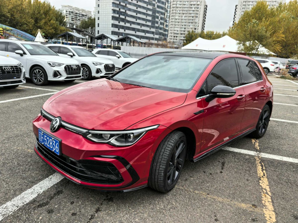 Volkswagen Golf 2022 car image 
