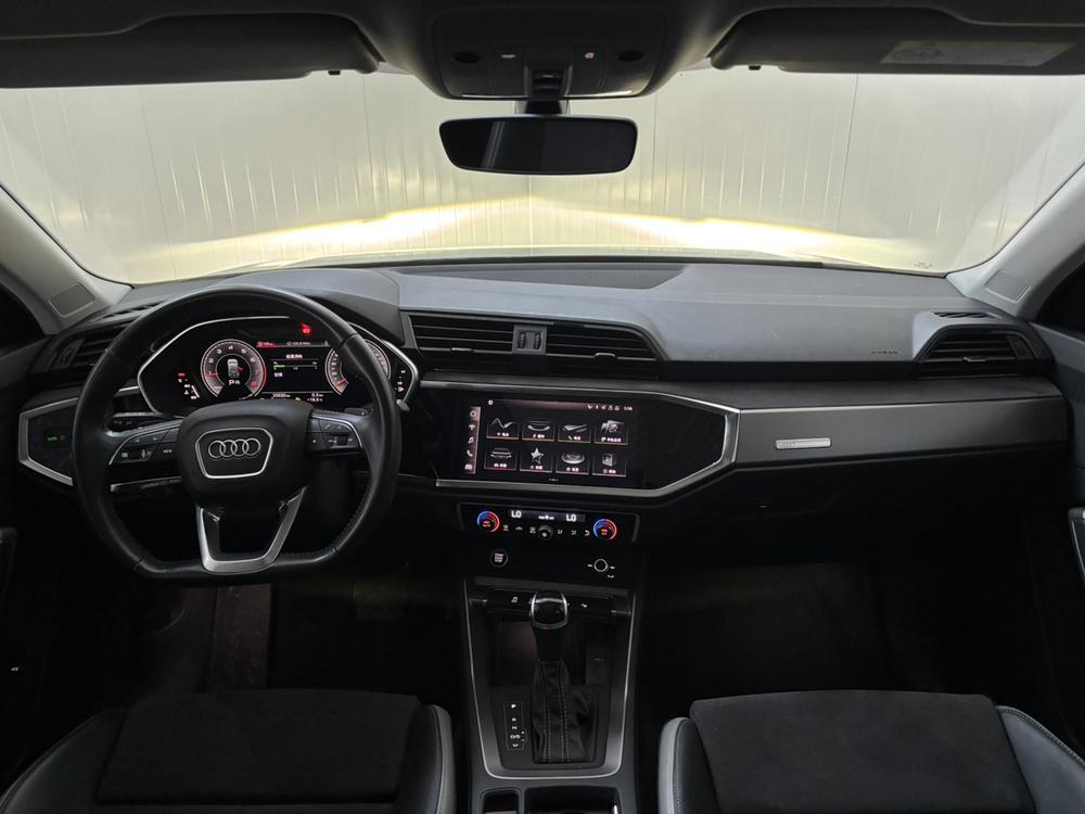 Audi Q3 2022 #13 Audi Q3 2022 car image #13