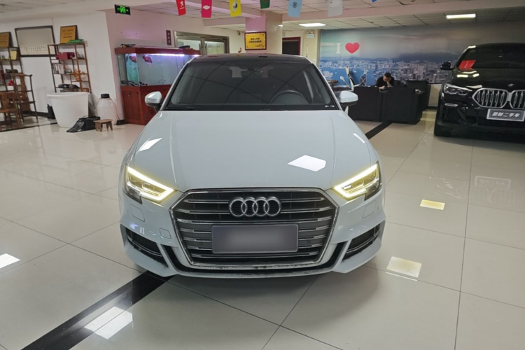 Audi A3 2020 car image #3
