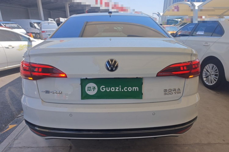 Volkswagen Bora 2023 car image #4