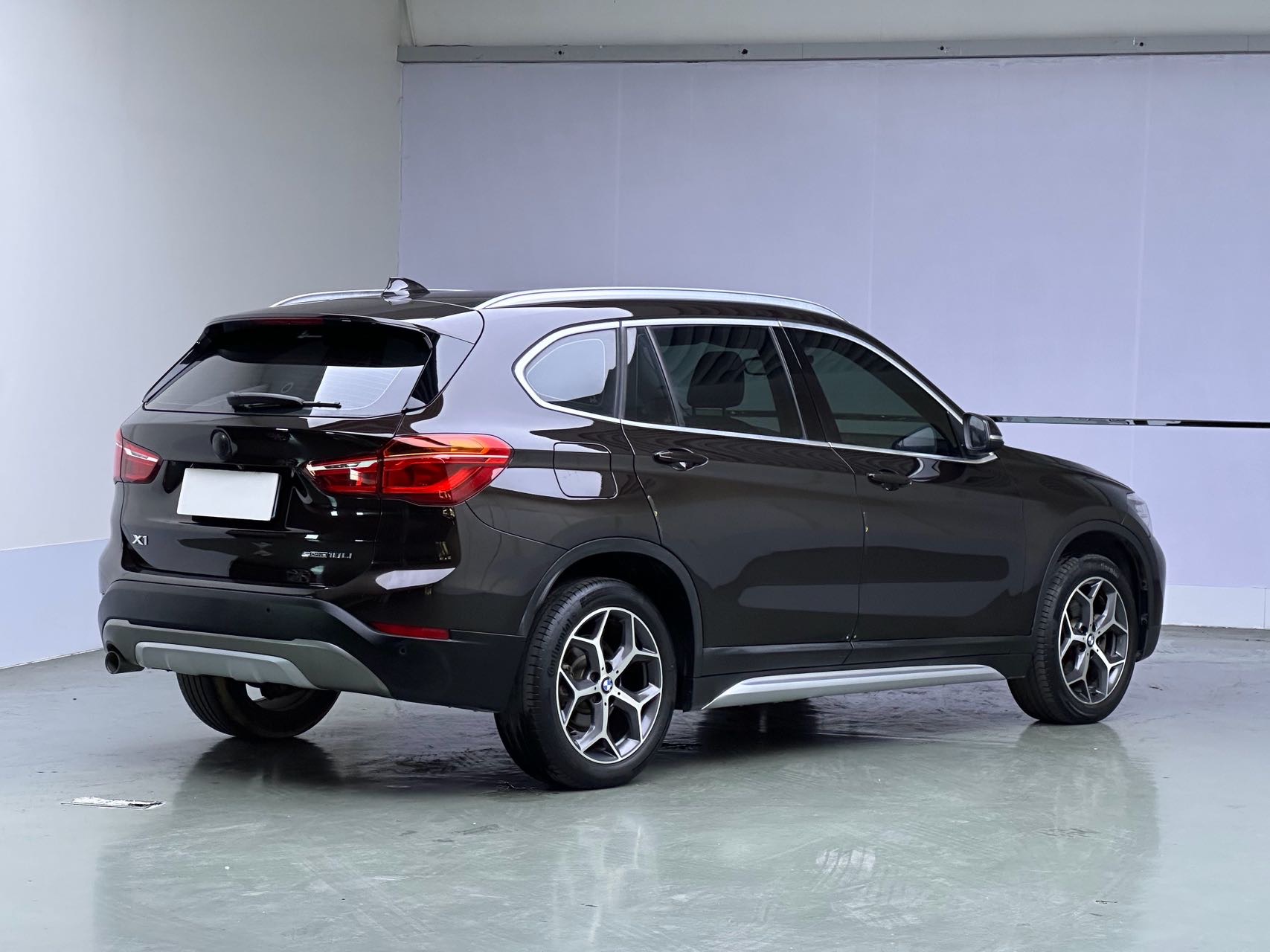 BMW X1 2019 #6 BMW X1 2019 car image #6