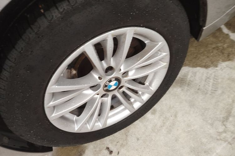 BMW 3 Series 2015 #3 BMW 3 Series 2015 car image #3