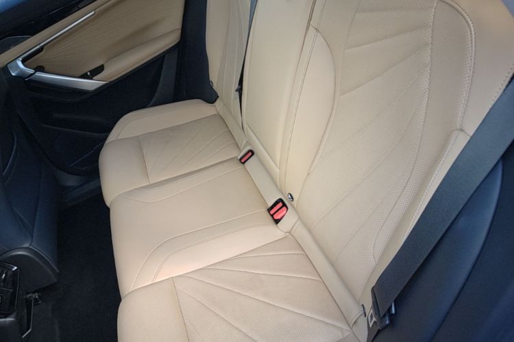 GEELY Boyue L 2022 car image #17