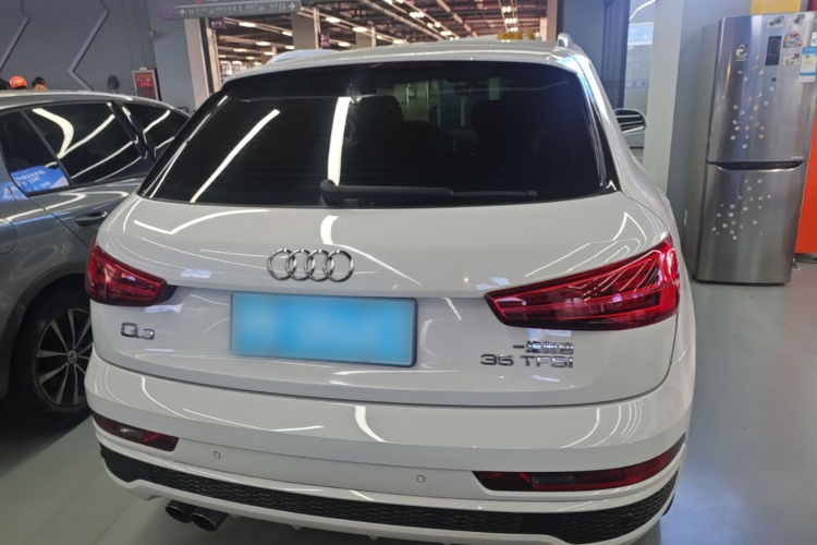 Audi Q3 2018 #6 Audi Q3 2018 car image #6