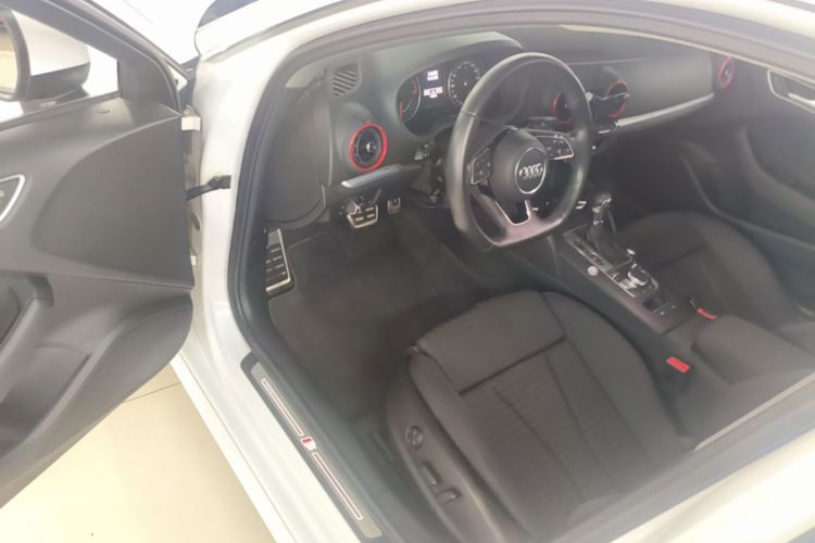 Audi A3 2020 #16 Audi A3 2020 صورة سيارة #16