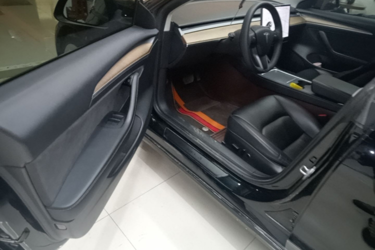 Tesla Model 3 2021 #19 Tesla Model 3 2021 car image #19