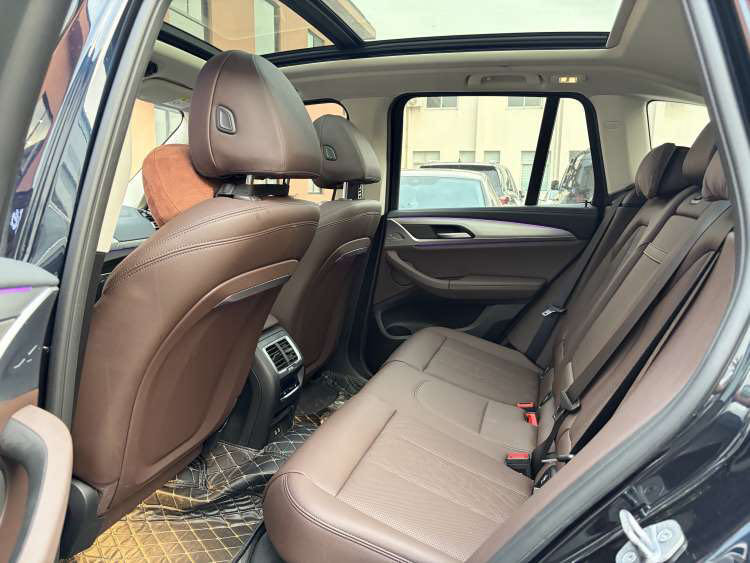 BMW iX3 2022 car image #6