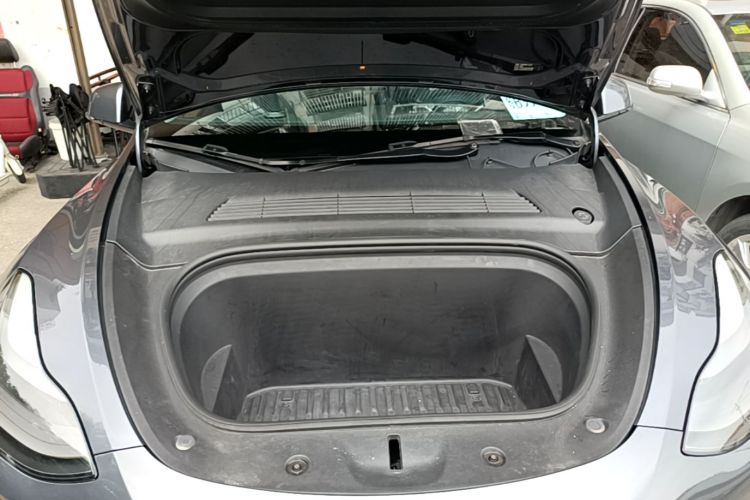 Tesla Model Y 2021 #20 Tesla Model Y 2021 صورة سيارة #20