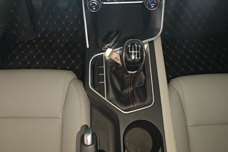 GEELY Binray 2018 #14 GEELY Binray 2018 immagine di auto #14