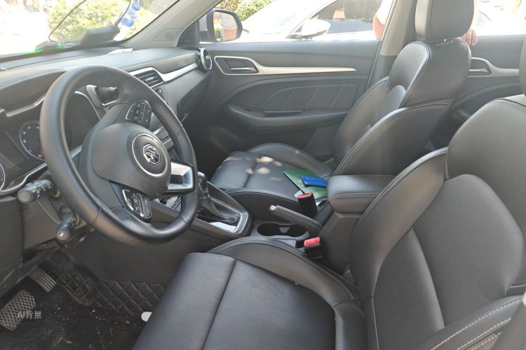 MG ZS 2017 immagine di auto #17