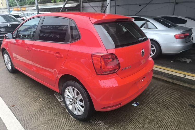 Volkswagen Polo 2014 #5 Volkswagen Polo 2014 car image #5