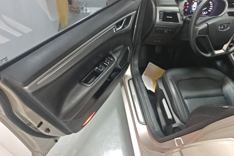 GEELY Emgrand GL 2019 car image #16