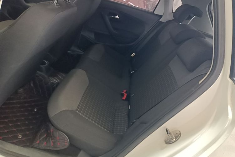 Volkswagen Polo 2017 #17 Volkswagen Polo 2017 car image #17