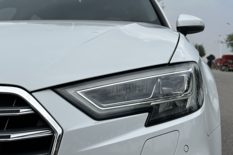 Audi A3 2020 car image #10