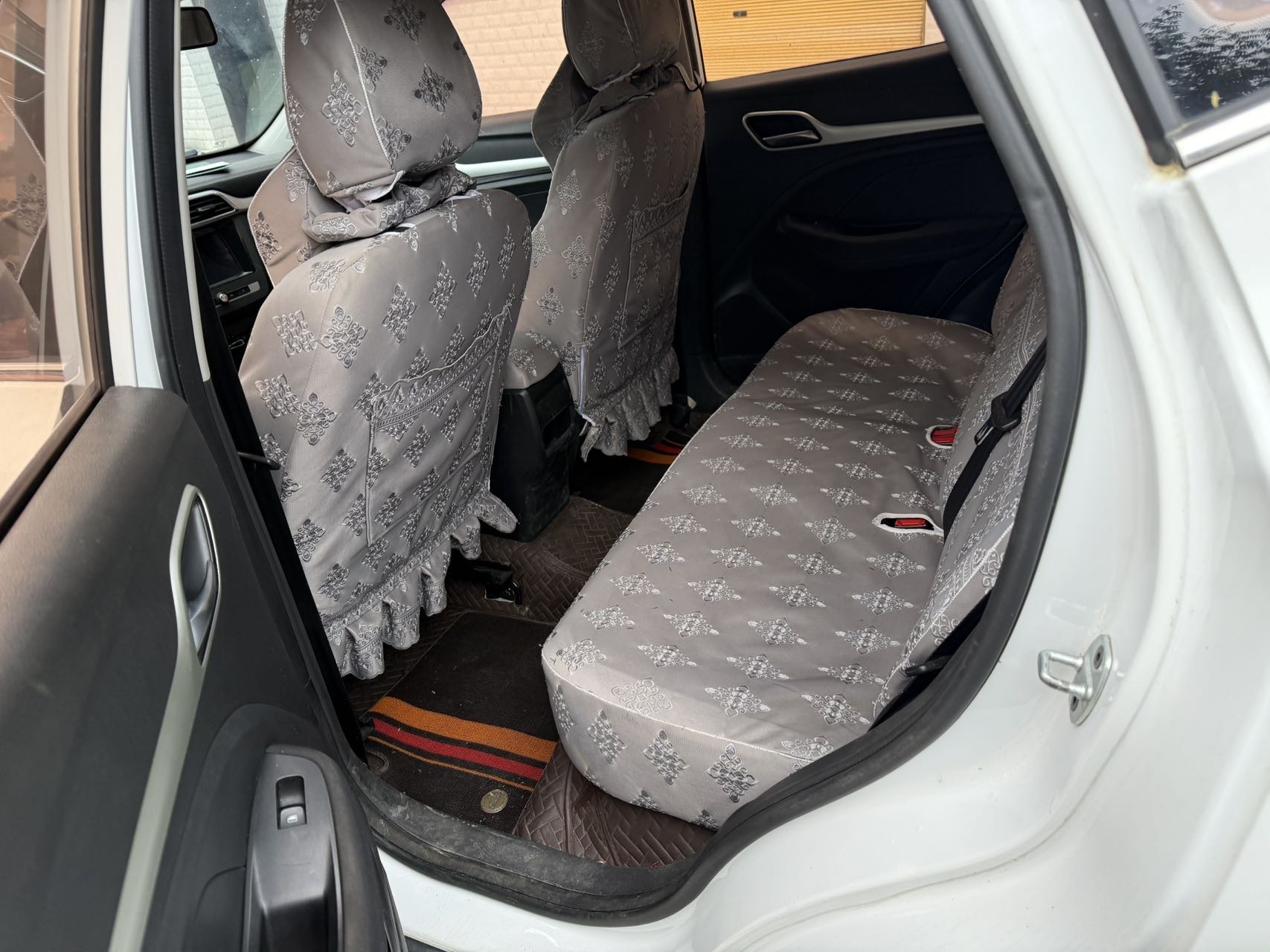 MG ZS 2018 #4 MG ZS 2018 car image #4