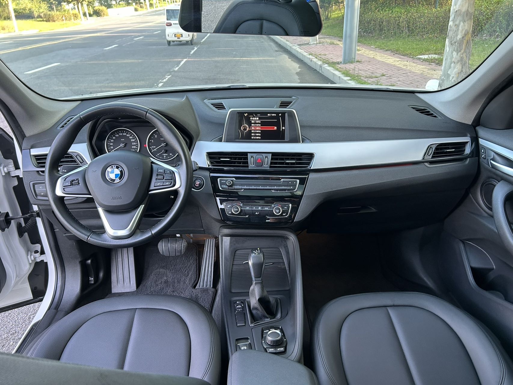BMW X1 2017 #6 BMW X1 2017 immagine di auto #6