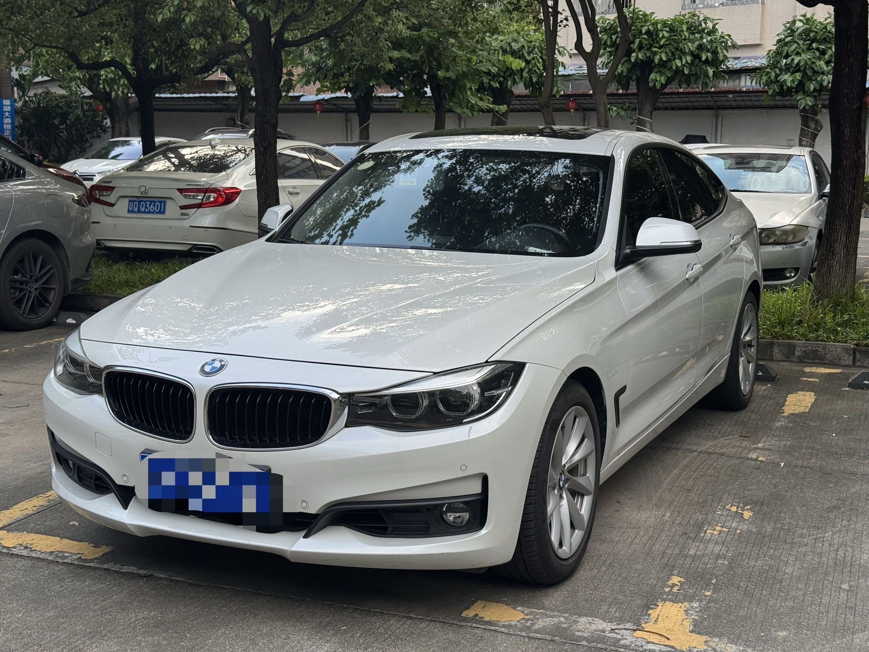 宝马 宝马3系GT 2018 宝马 宝马3系GT 2018 汽车图片