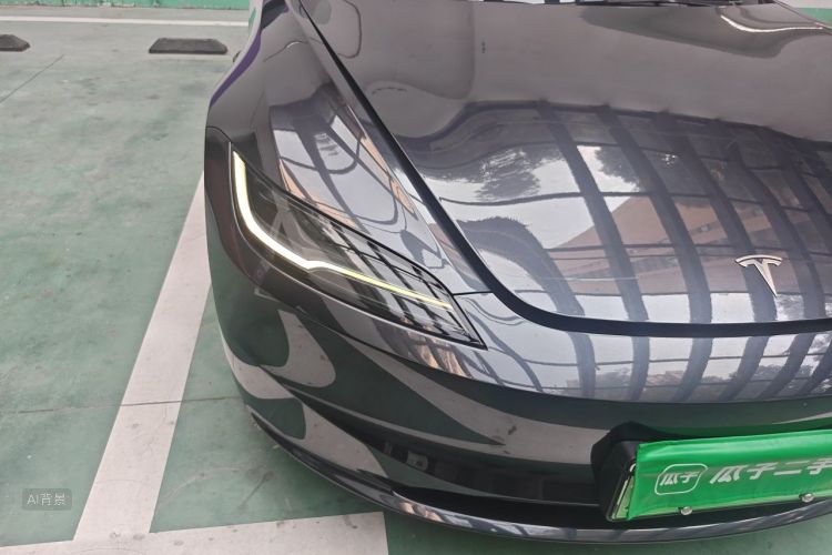 Tesla Model 3 2024 car image #8